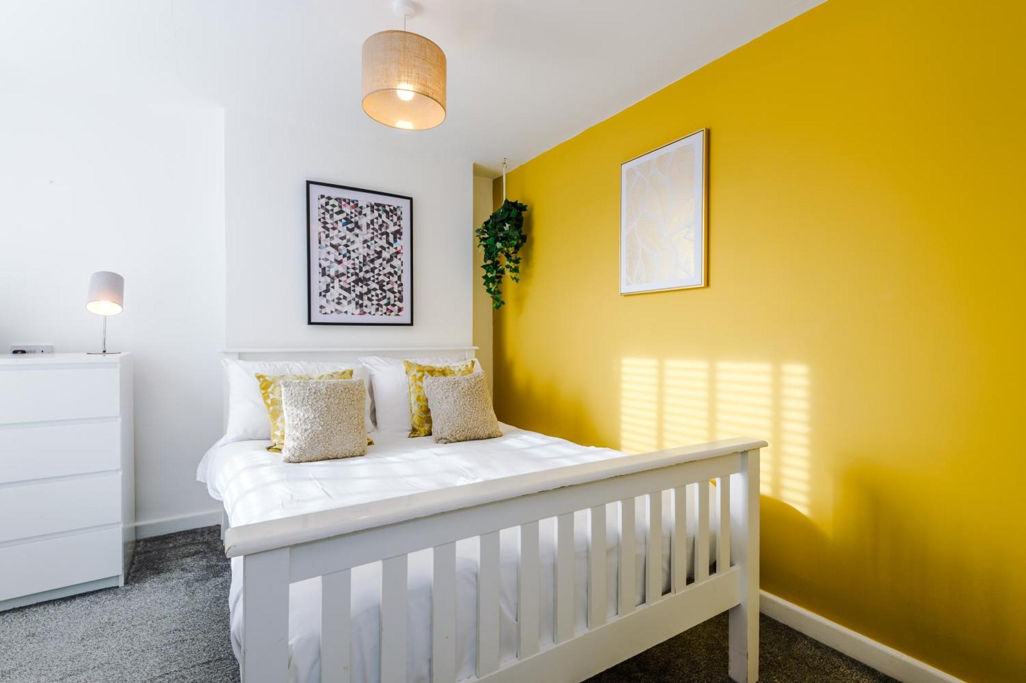 Large 7 Bedroom Town House In Chester City Centre Eksteriør billede