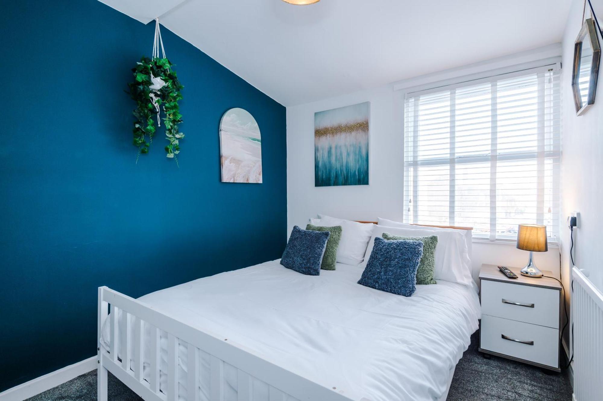 Large 7 Bedroom Town House In Chester City Centre Eksteriør billede