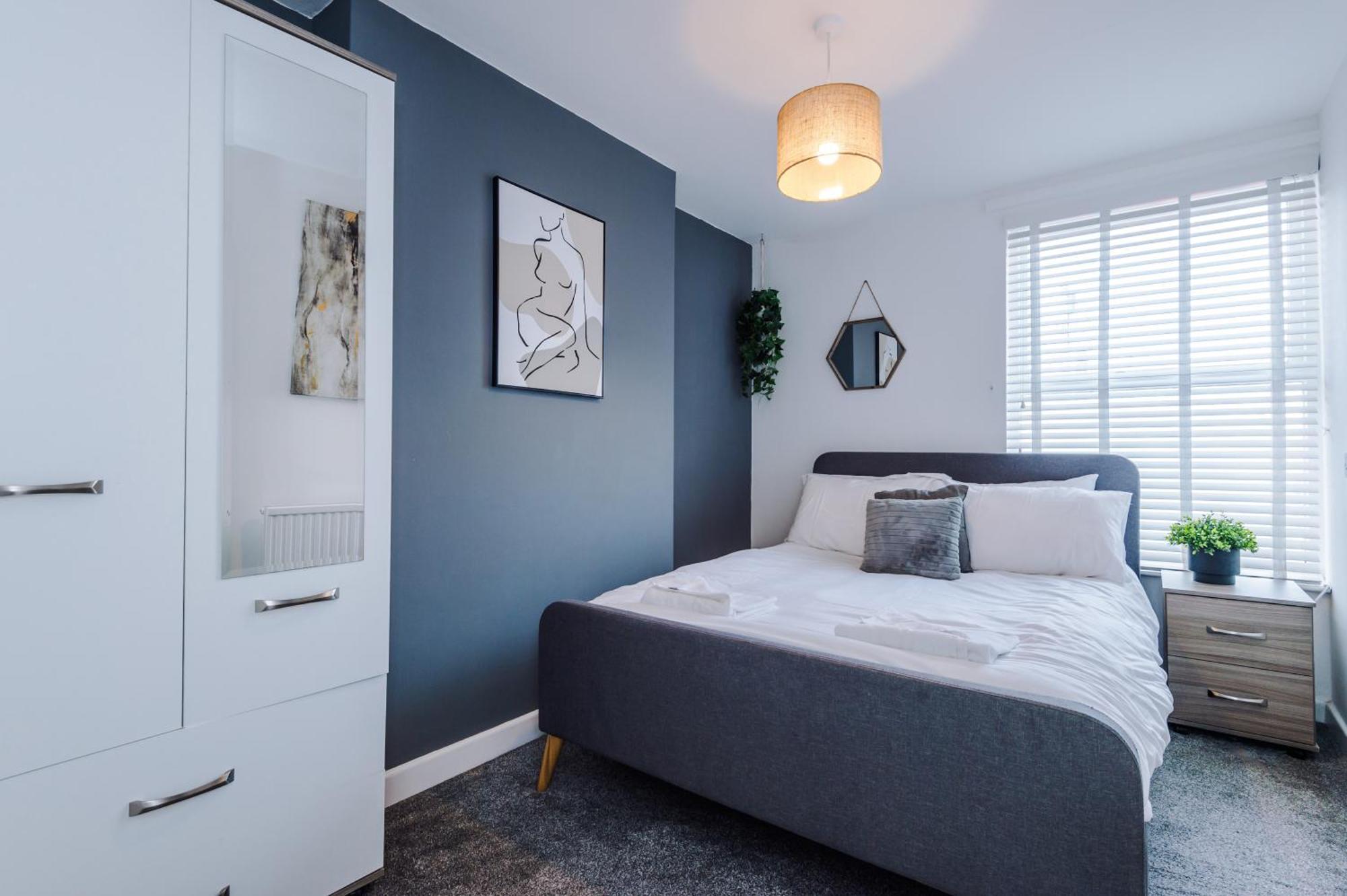 Large 7 Bedroom Town House In Chester City Centre Eksteriør billede