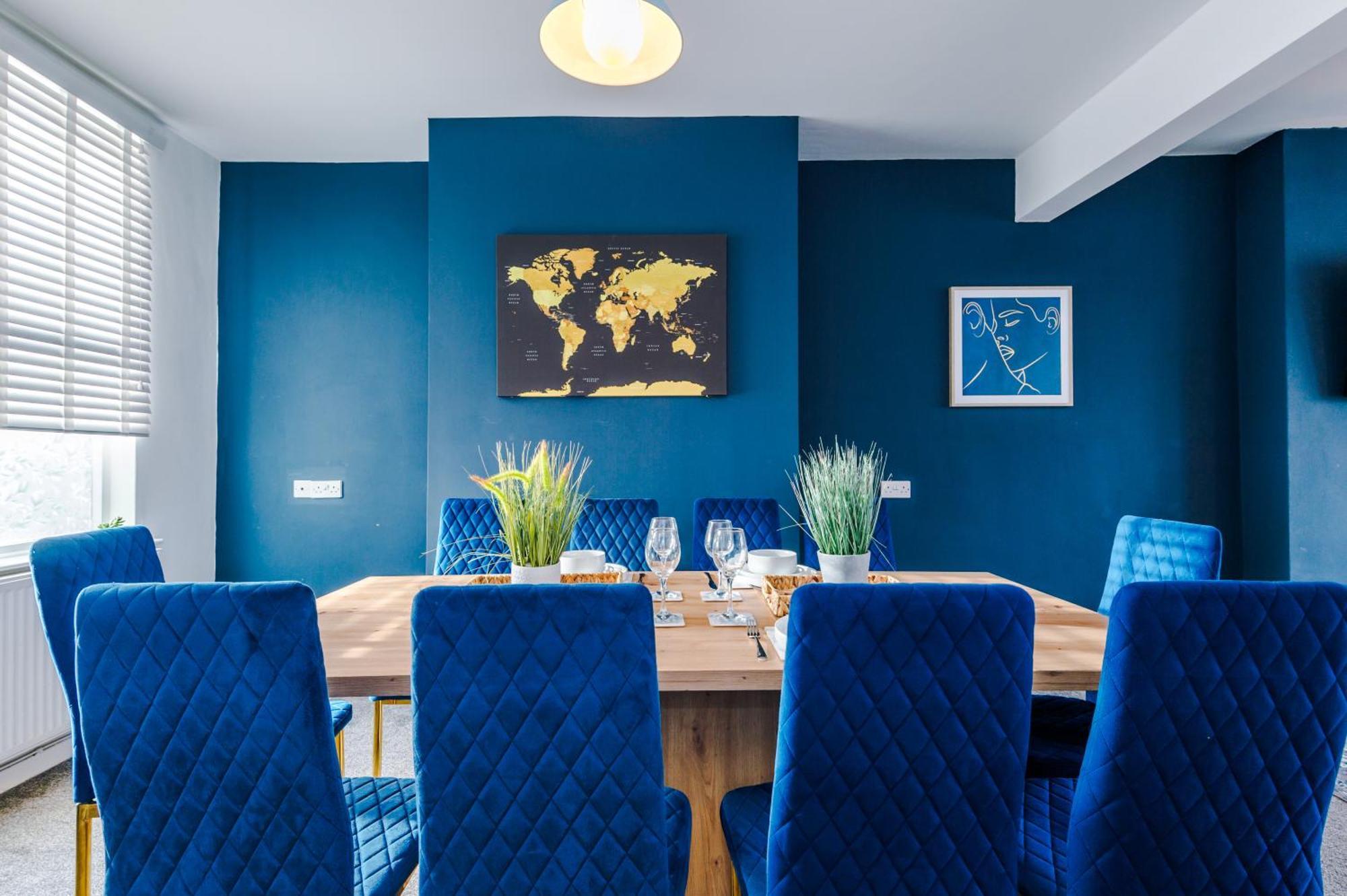 Large 7 Bedroom Town House In Chester City Centre Eksteriør billede