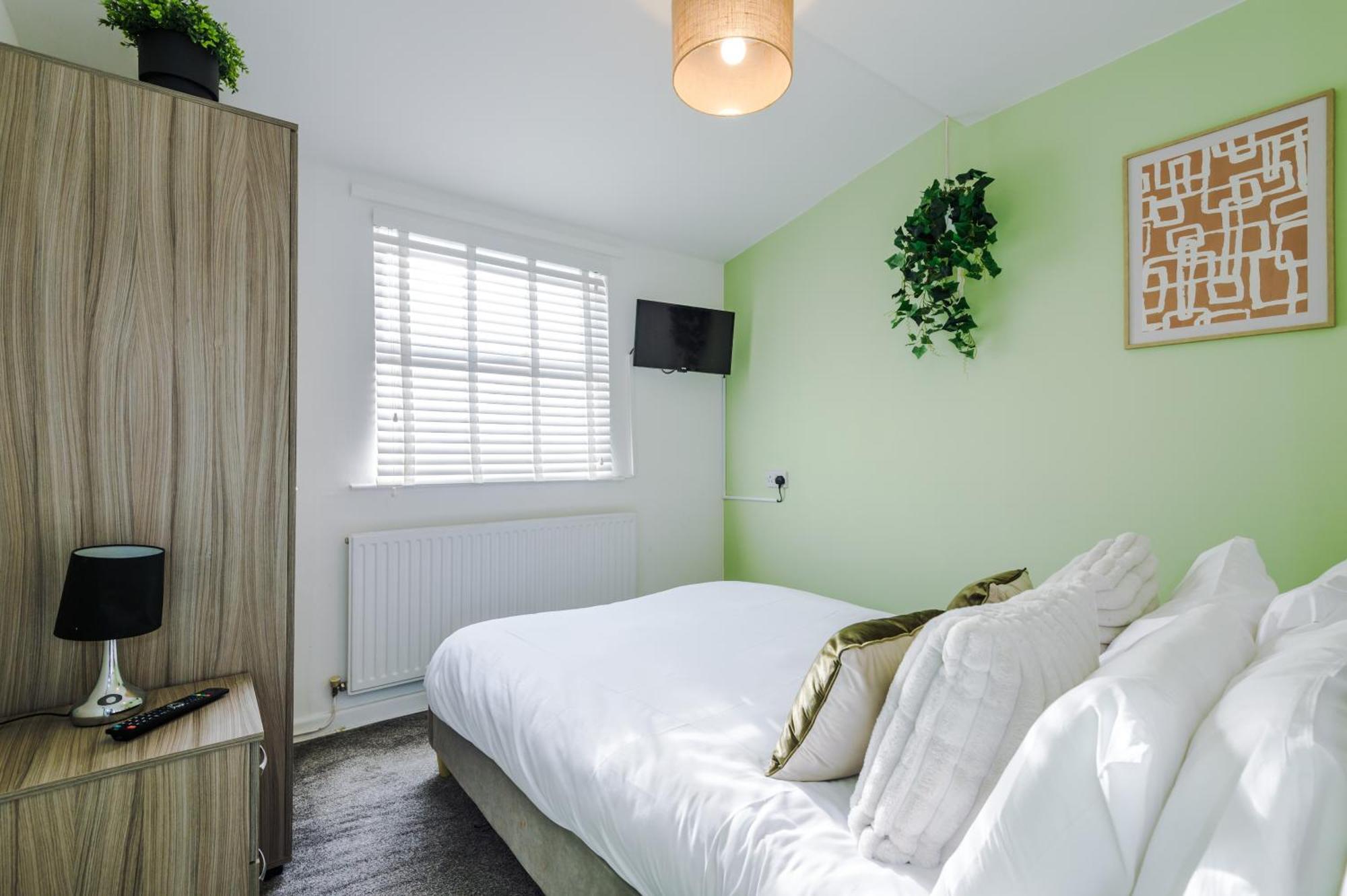 Large 7 Bedroom Town House In Chester City Centre Eksteriør billede