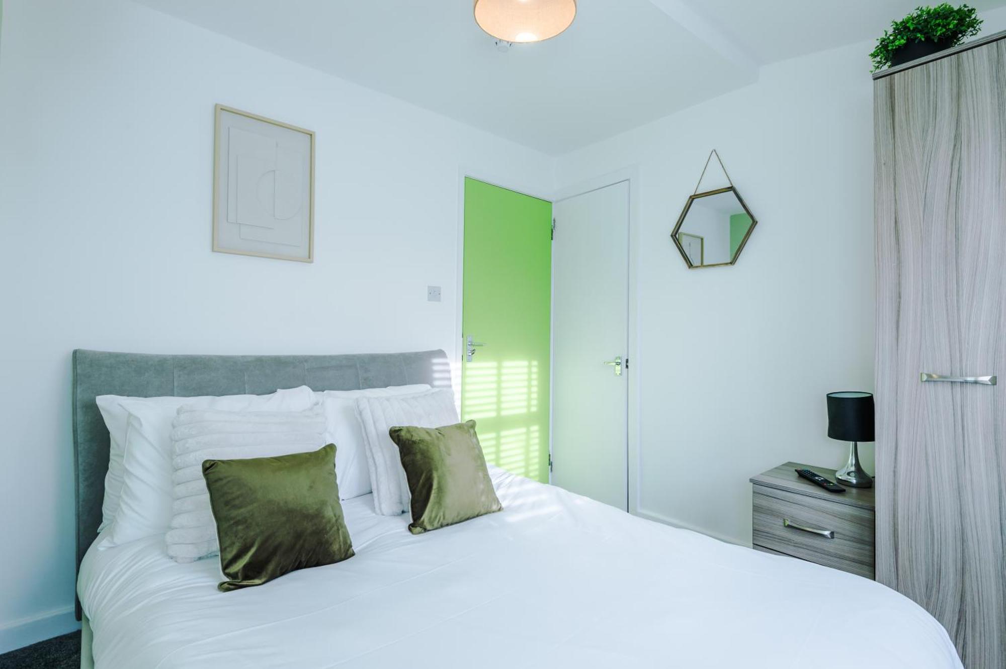 Large 7 Bedroom Town House In Chester City Centre Eksteriør billede